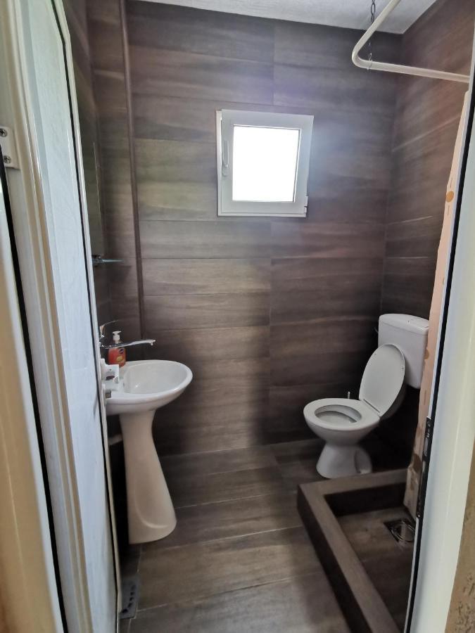 Bar-Apartman 2 Exteriör bild