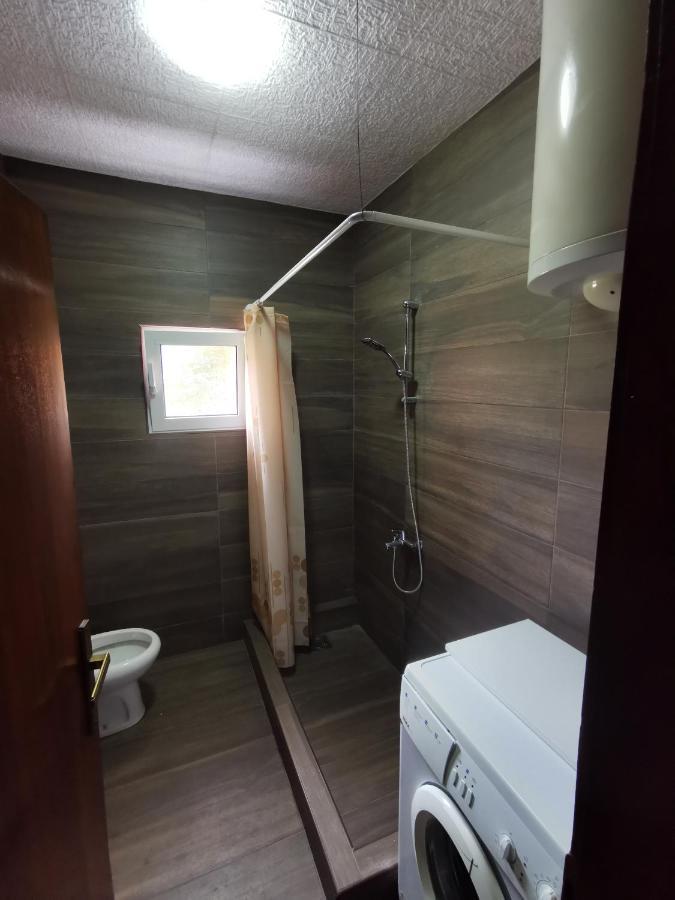 Bar-Apartman 2 Exteriör bild